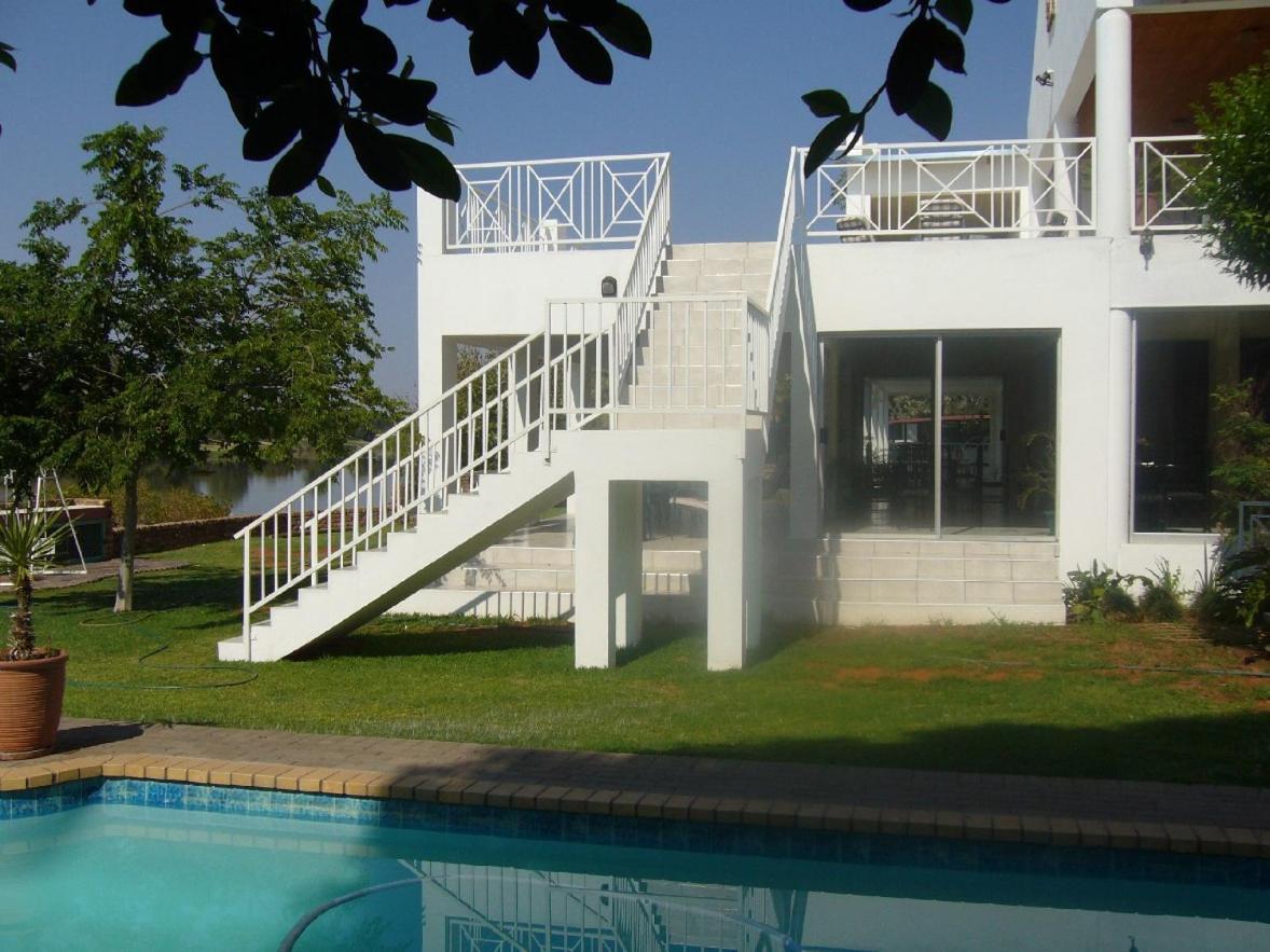 Affinity Guesthouse Апингтон Экстерьер фото